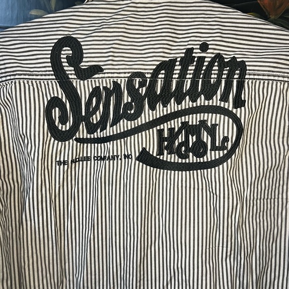 H.D. Lee C9., INC button down long sleeve shirt XL - Picture 7 of 7